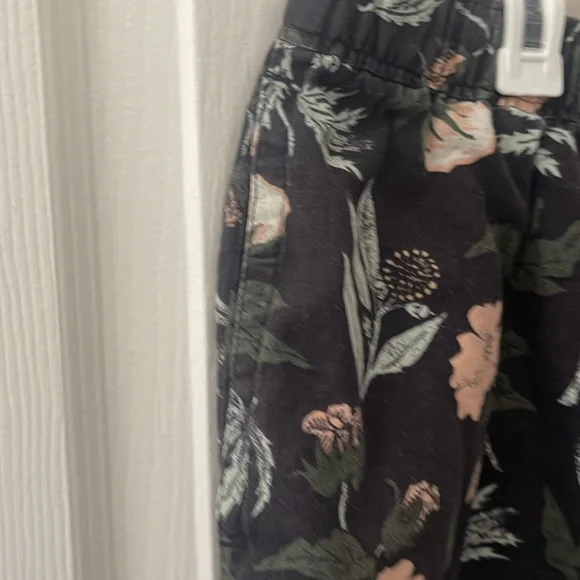 Patagonia Island Hemp Shorts - Picture 4 of 8